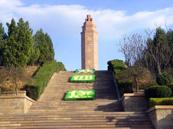 自驾西柏坡：难忘的红色之旅